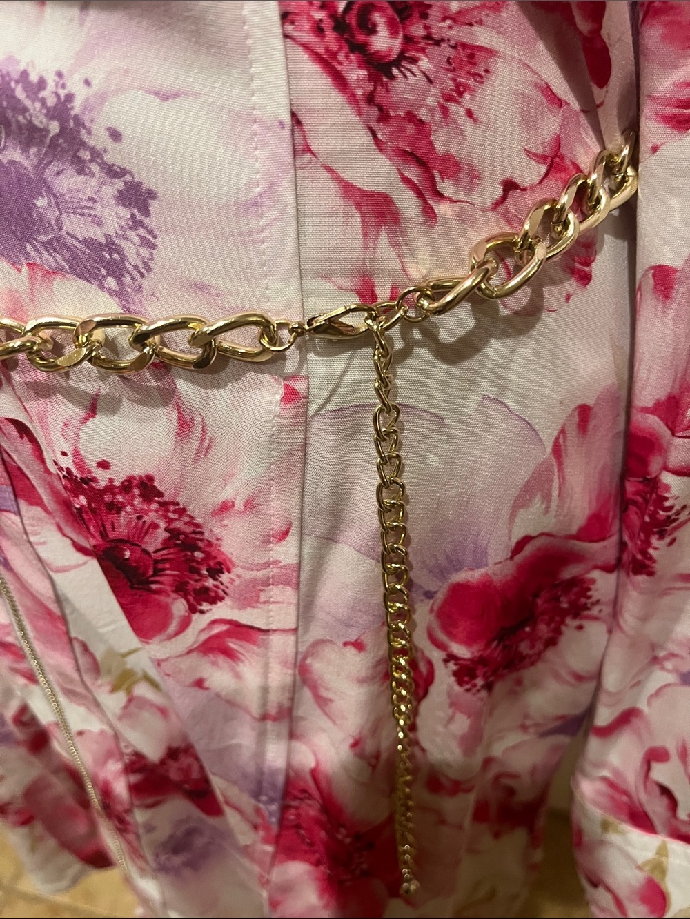Guess “Elina” Floral Zip-Front Dress in White, Pink, Purple - Picture 3 of 6